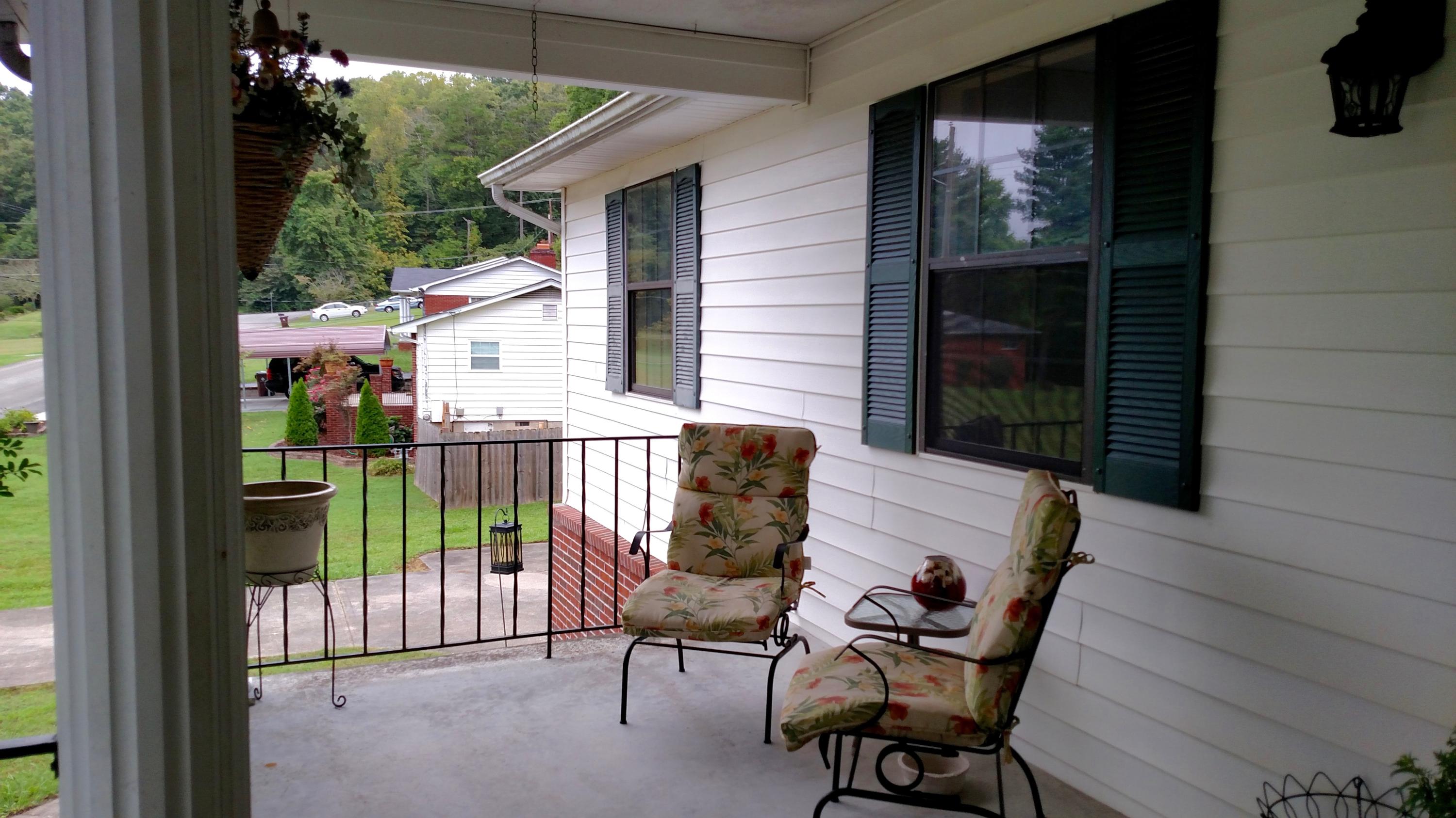 116 Henley Road Oak Ridge, TN 37830 - Photo 2 of 28 IMG_20160818_101642870