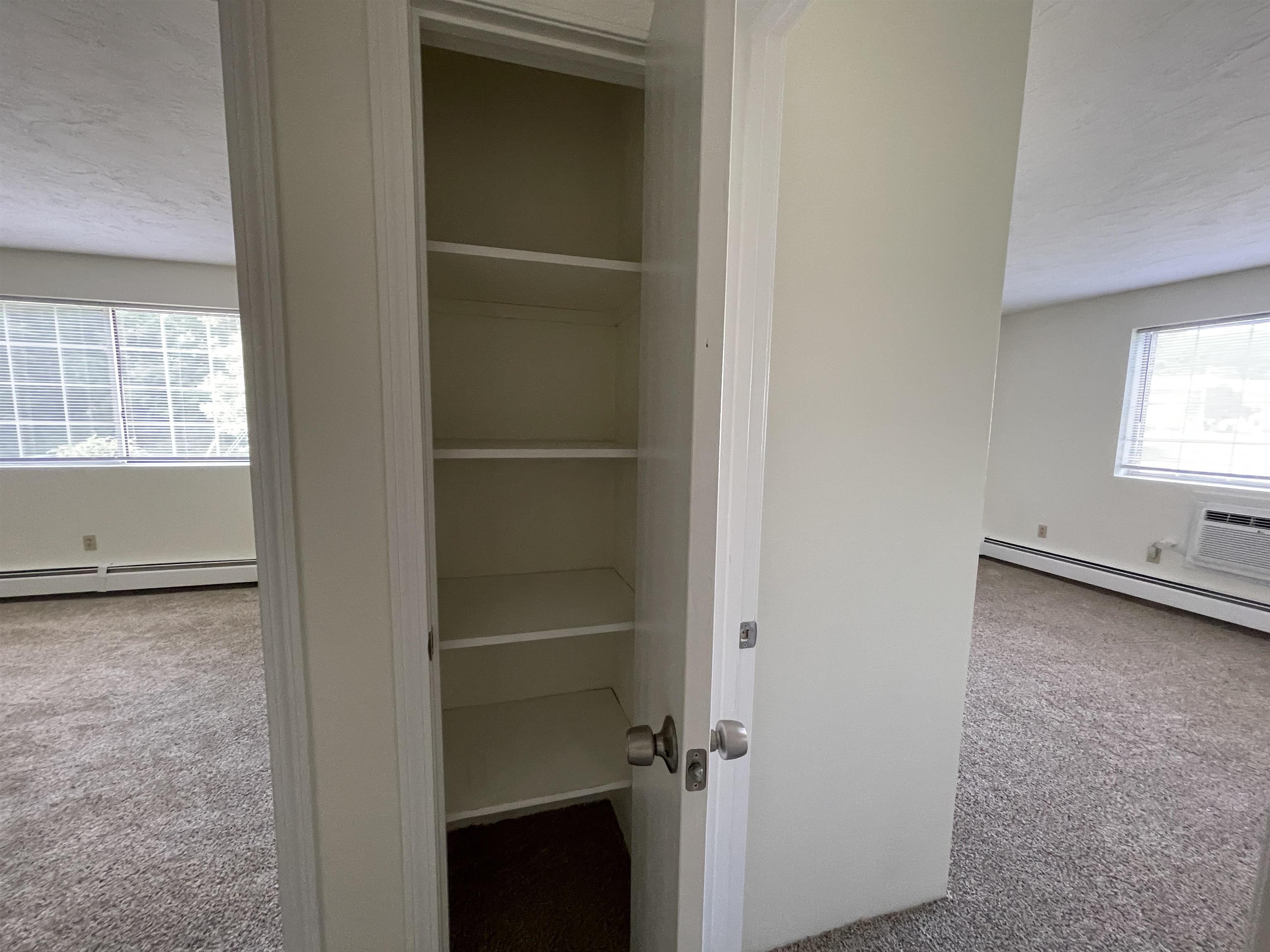 385 Huse Road, Unit 15 Manchester, NH 03103 - Photo 21 of 42