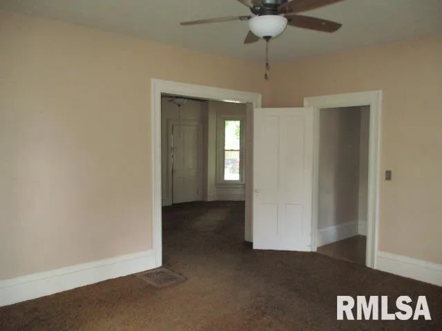 $63,750 | 241 North Chambers Street, Galesburg, IL 61401