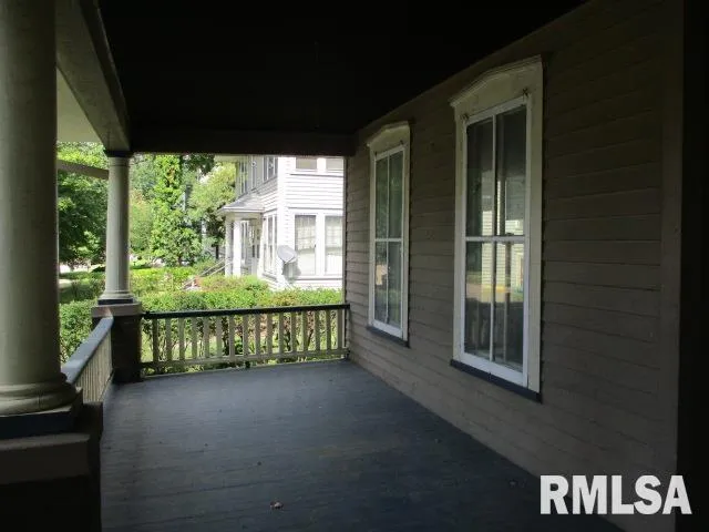 $63,750 | 241 North Chambers Street, Galesburg, IL 61401