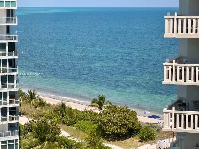 1111 Crandon Boulevard, Unit C902 Key Biscayne, FL 33149 - Photo 2 of 14