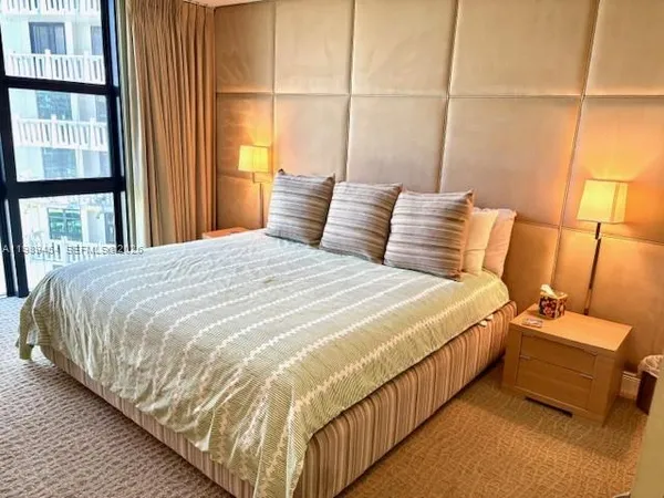 $1,550,000 | 1111 Crandon Boulevard, Unit C902, Key Biscayne, FL 33149