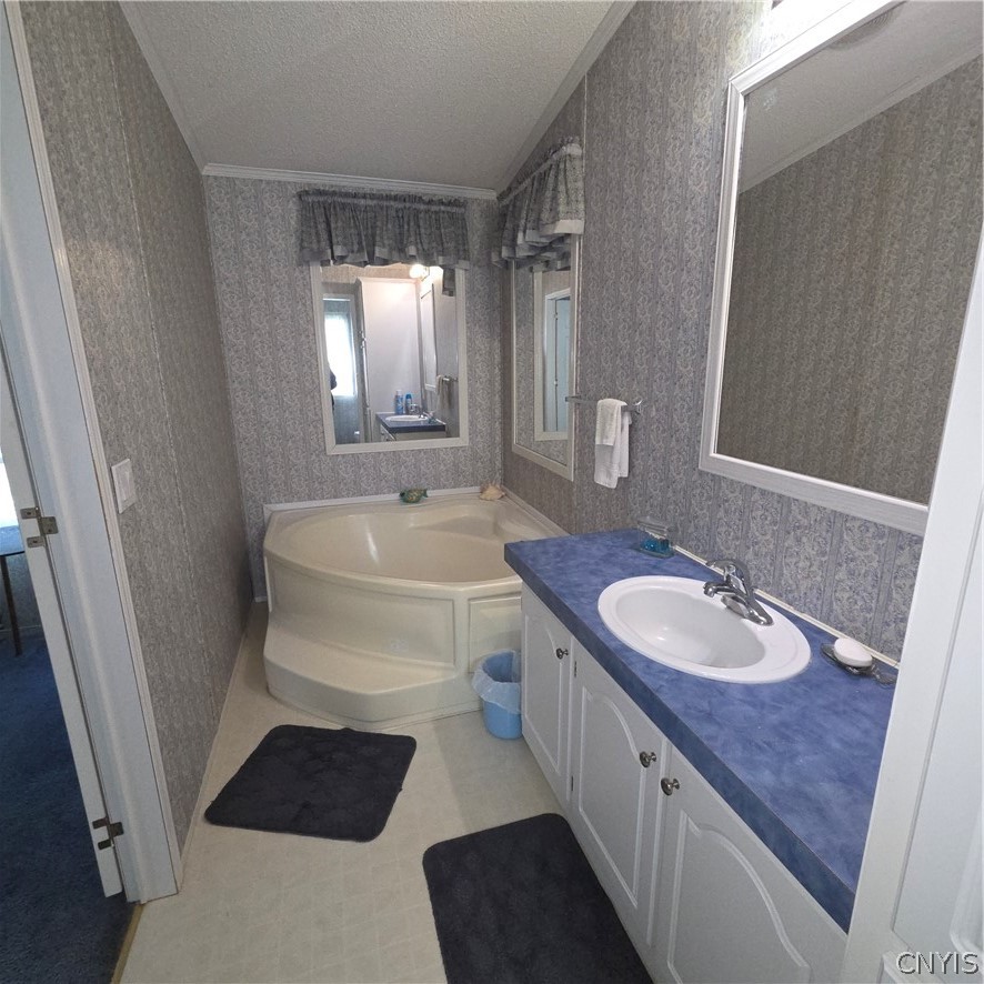 127 Old Farm Road Verona, NY 13478 - Photo 22 of 32 Primary Bedroom w/ Full Bath