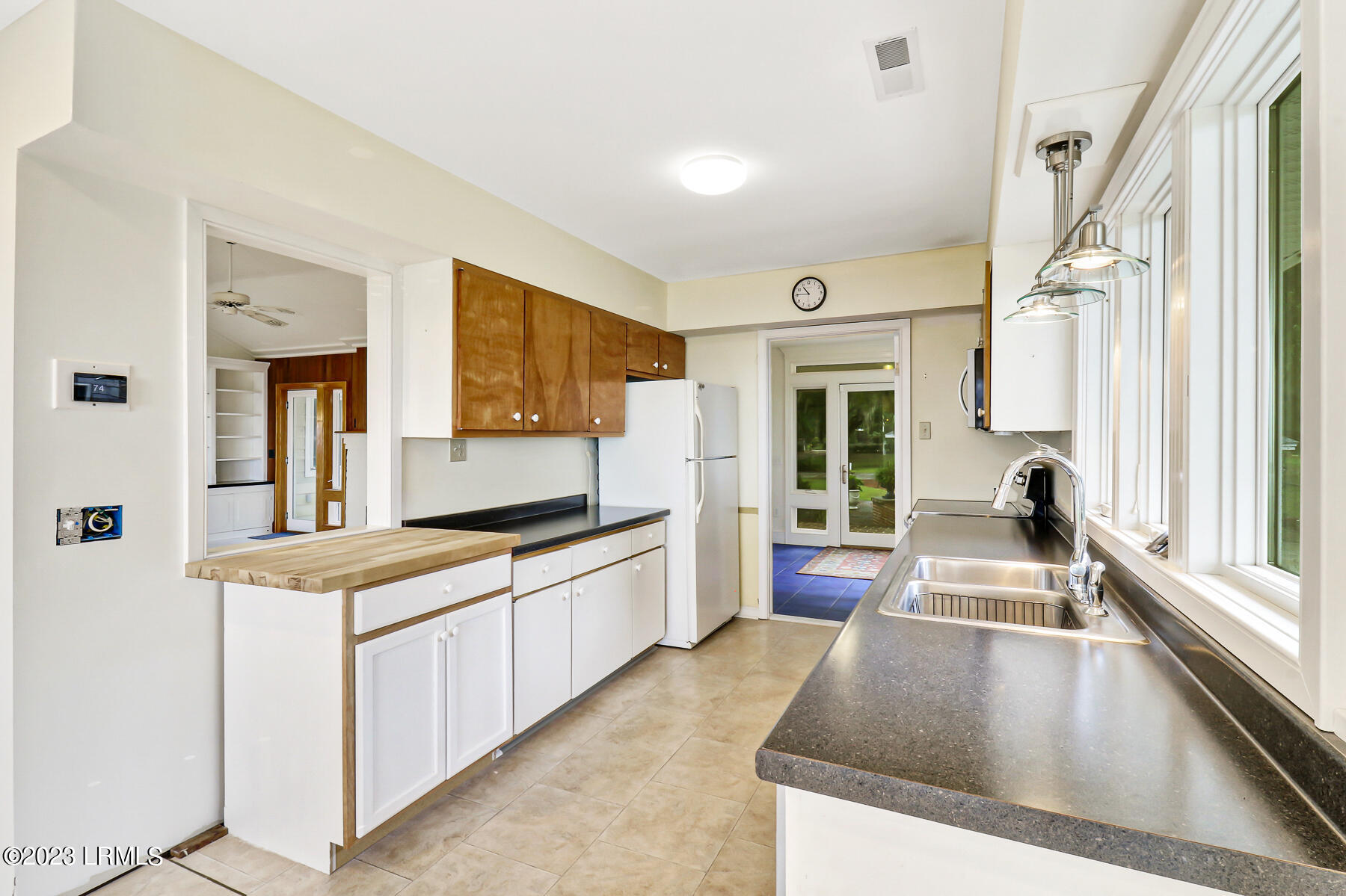 71 Fort Fremont Road St. Helena Island, SC 29920 - Photo 24 of 50 Kitchen