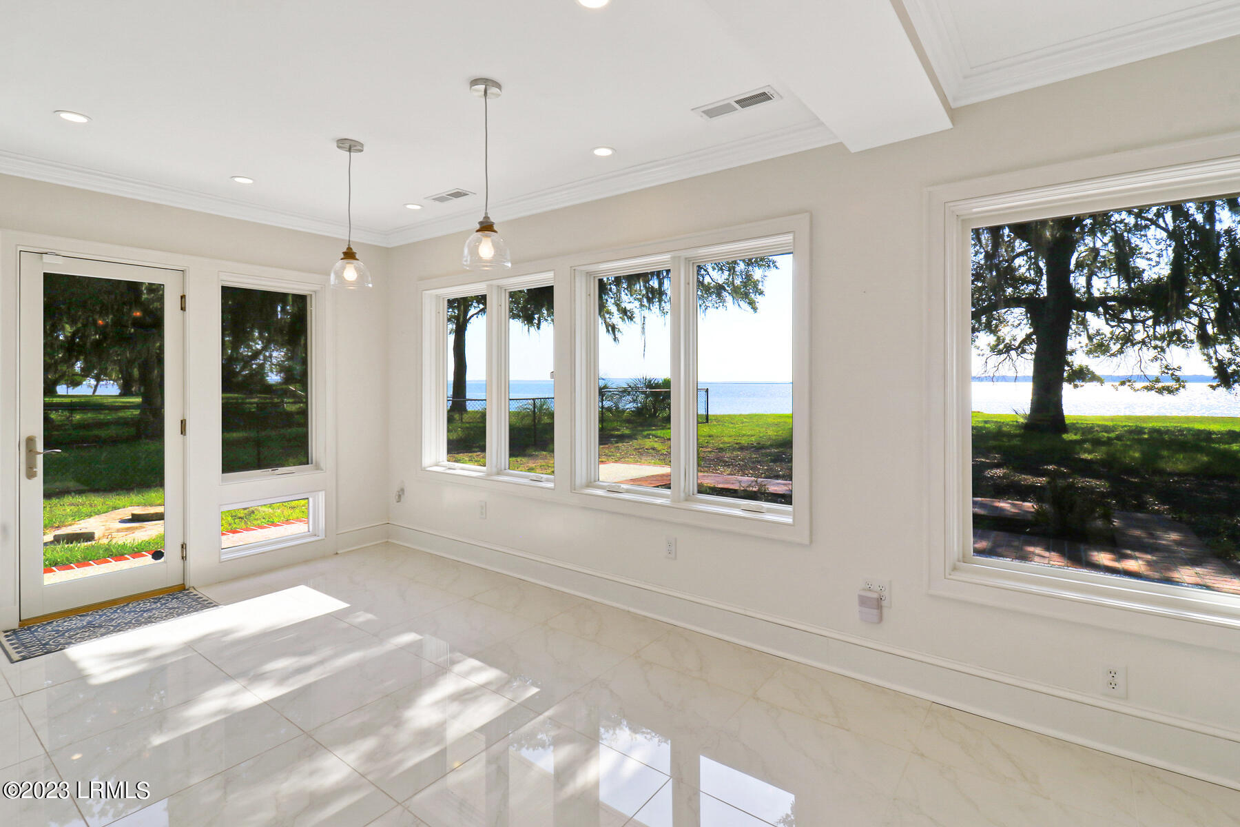 71 Fort Fremont Road St. Helena Island, SC 29920 - Photo 26 of 50 Dining