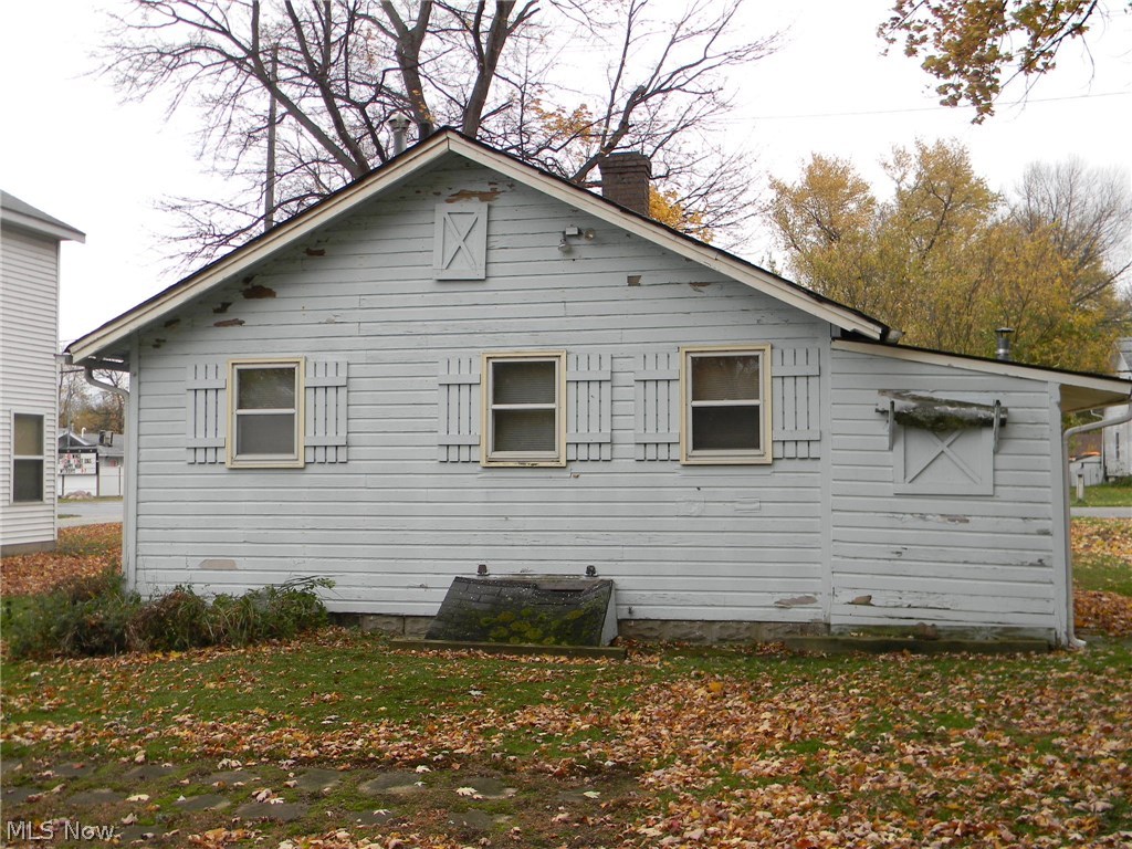 1432 Hubbard Road Madison, OH 44057 - Photo 8 of 14