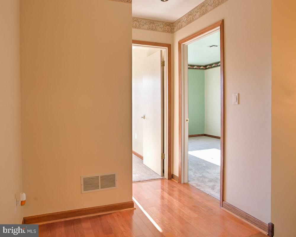 1408 Georgetown Road Middletown, PA 17057 - Photo 15 of 23 Gallery Image 15