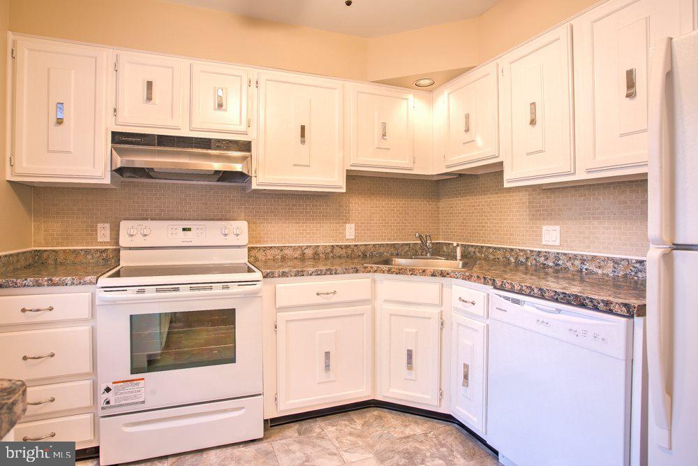 1408 Georgetown Road Middletown, PA 17057 - Photo 9 of 23 Gallery Image 9