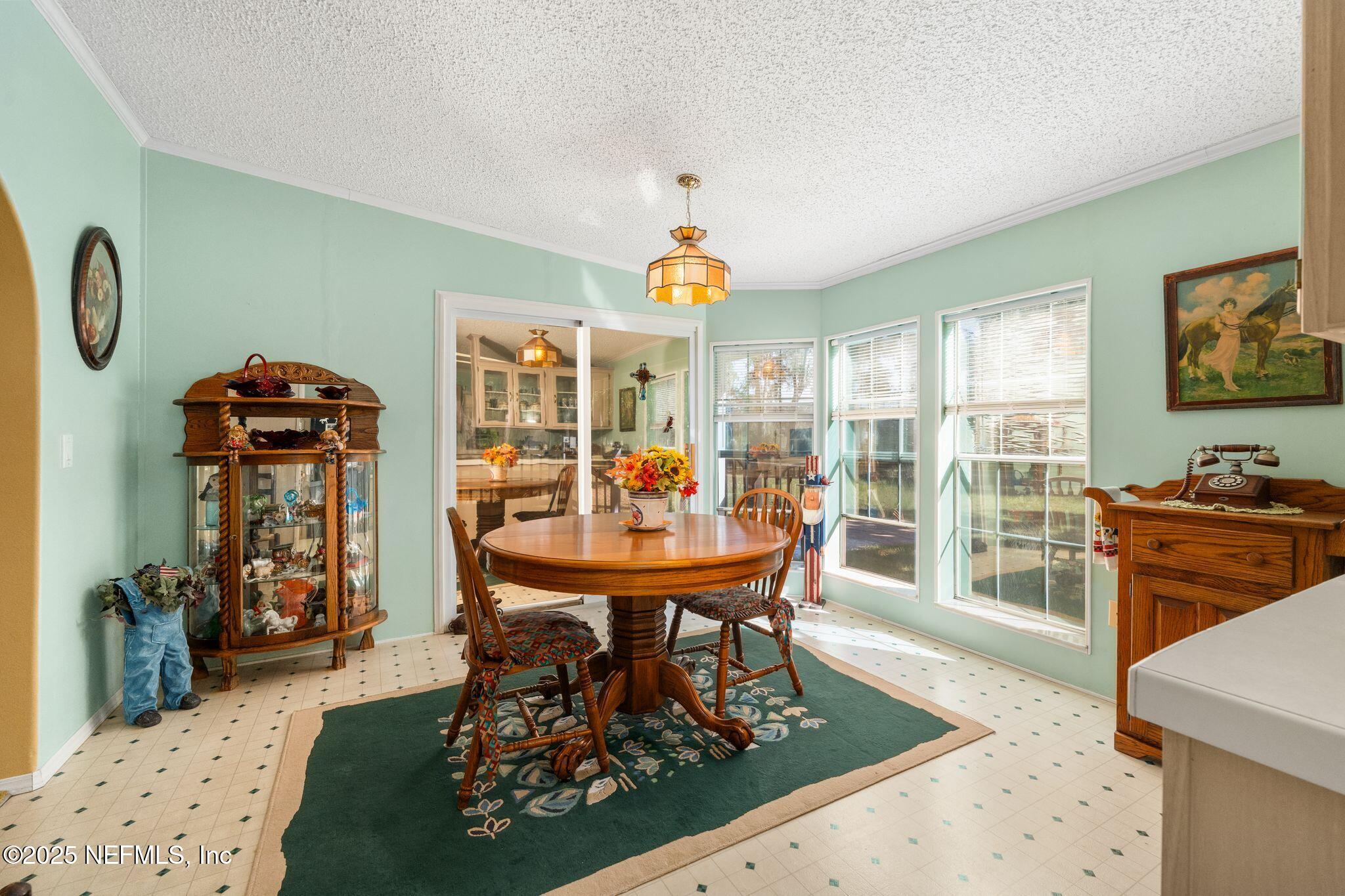 27061 29th Road Branford, FL 32008 - Photo 36 of 49 Eat in Kitchen