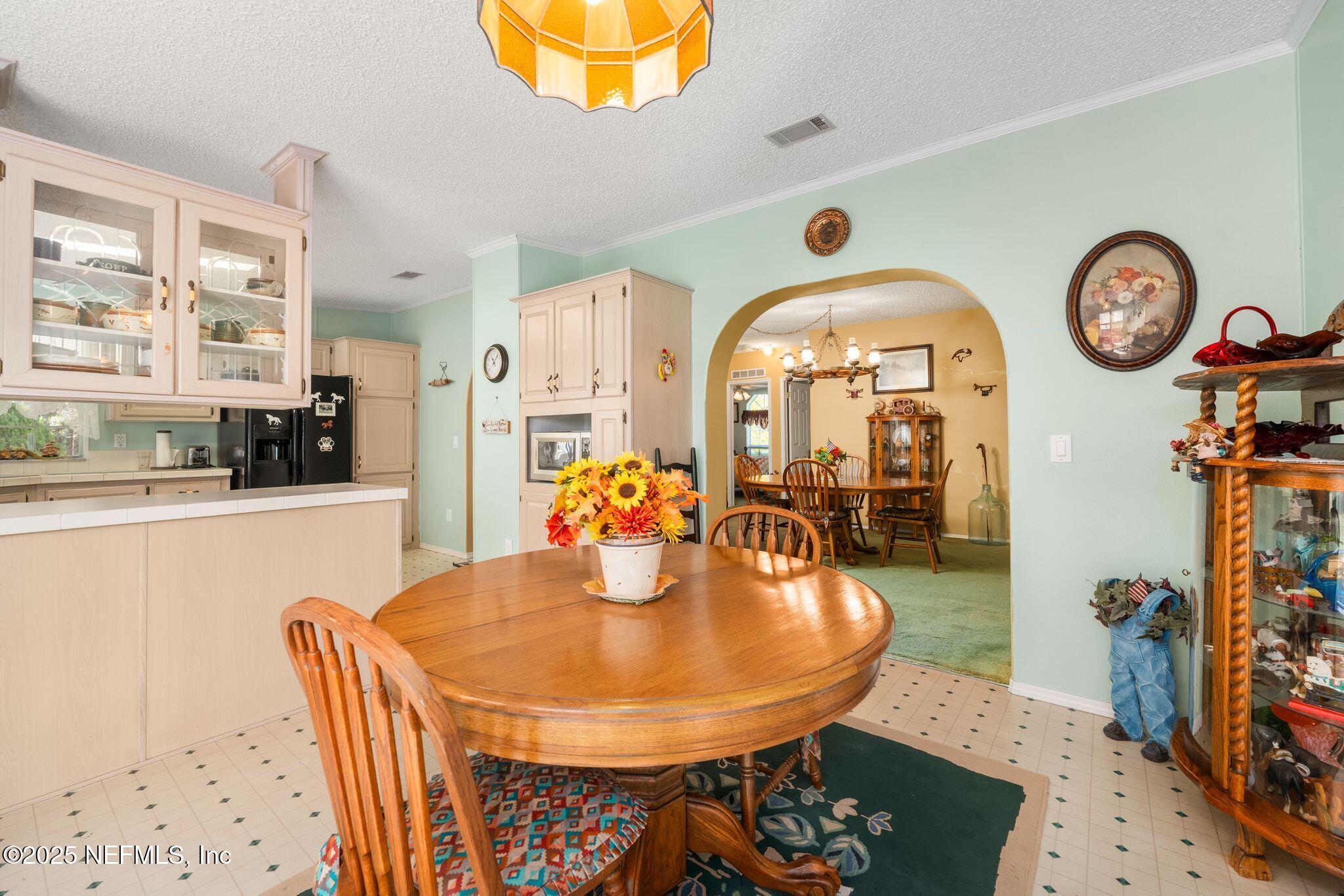 27061 29th Road Branford, FL 32008 - Photo 37 of 49 Eat in Kitchen