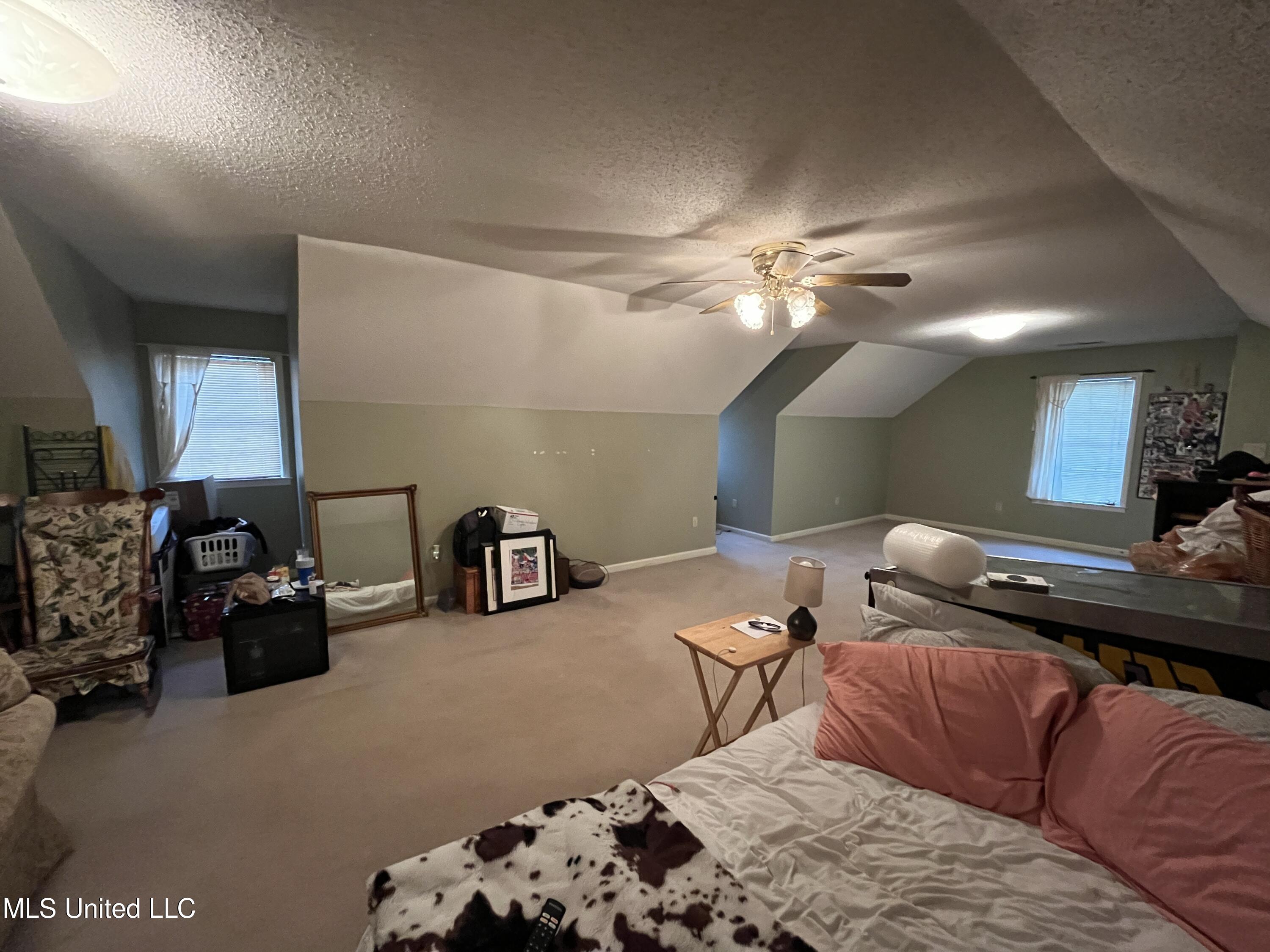 5725 Malone Road Olive Branch, MS 38654 - Photo 44 of 54 20230309_223243827_iOS