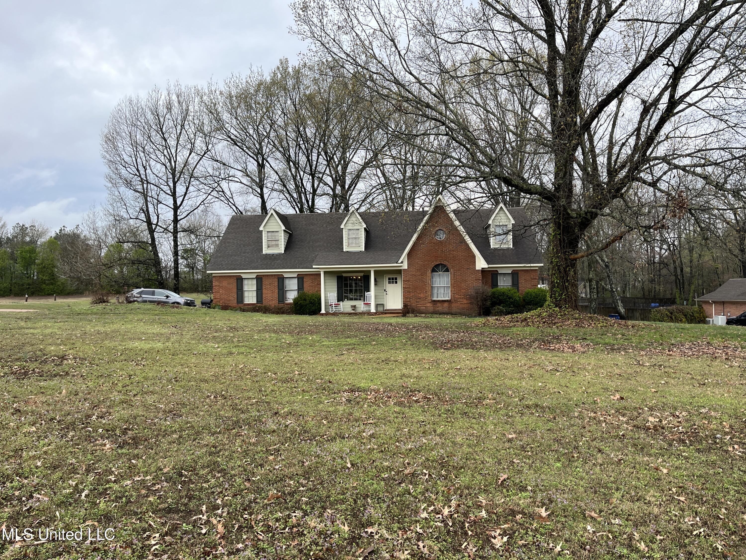 5725 Malone Road Olive Branch, MS 38654 - Photo 54 of 54 20230308_191053108_iOS