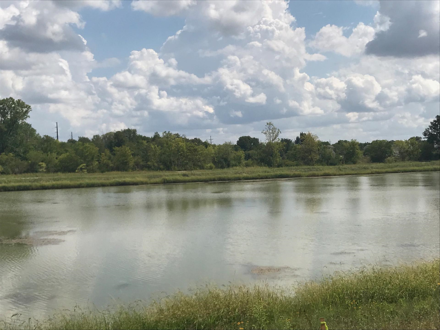 2057 Stuttle Road Batavia, IL 60510 - Photo 2 of 22 a view of a lake