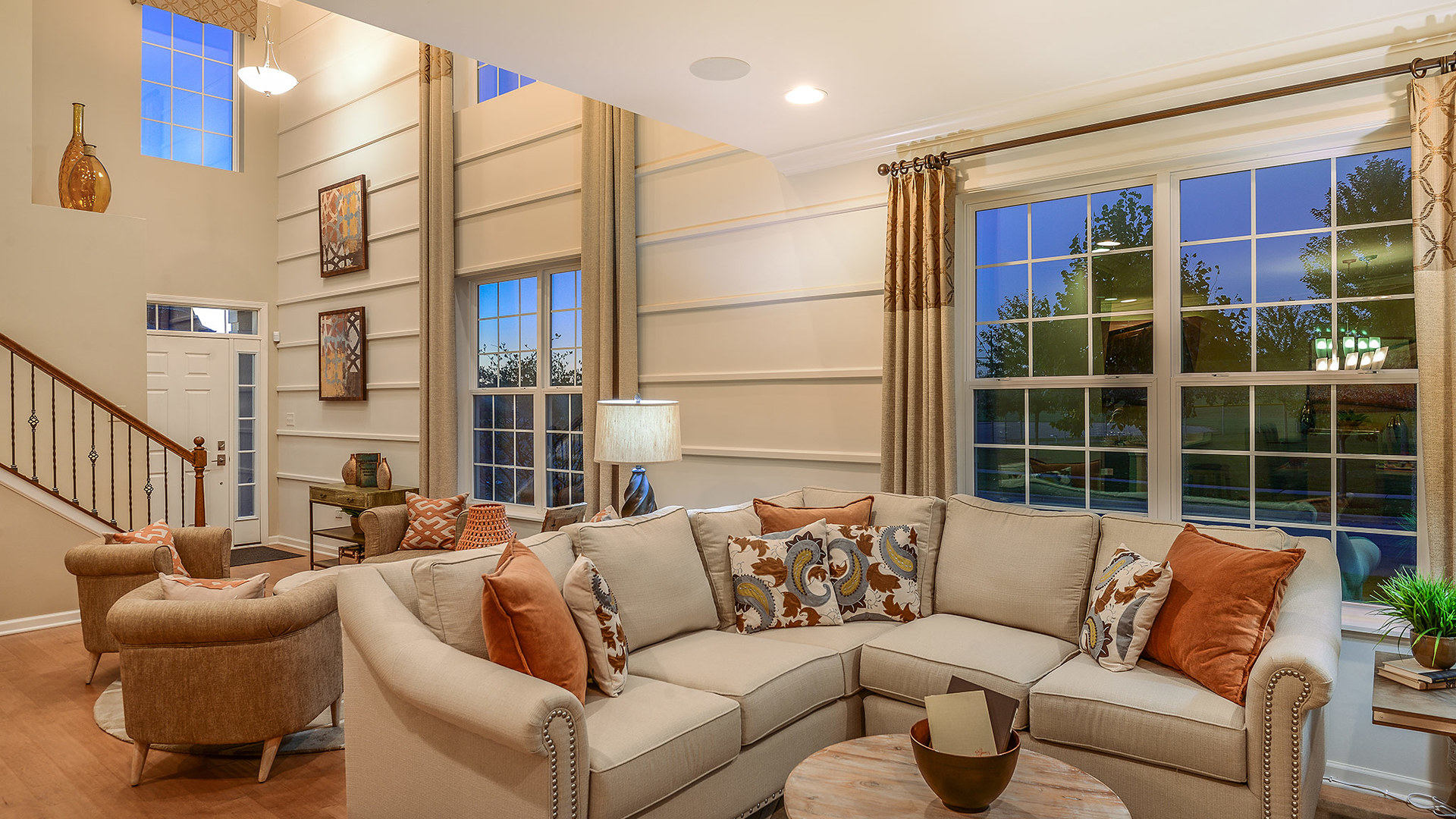 2057 Stuttle Road Batavia, IL 60510 - Photo 4 of 22 a balcony with furniture and a large window