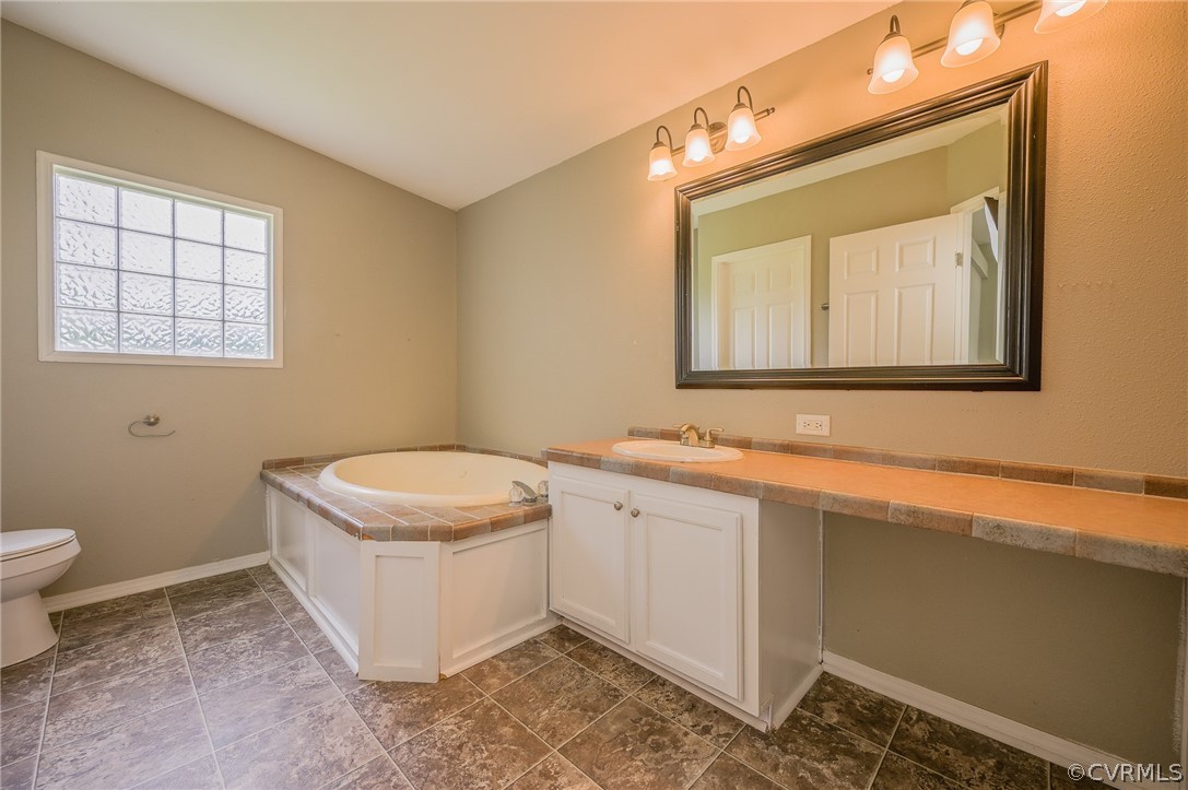 2477 Eastham Road Bumpass, VA 23024 - Photo 14 of 43 Gallery Image 14