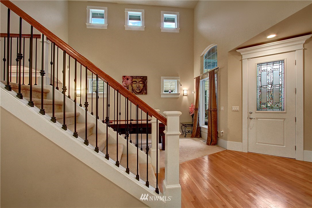 5120 Northeast 10th Street Renton, WA 98059 - Photo 11 of 25 Gallery Image 11