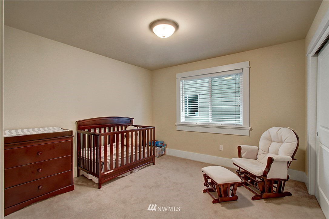 5120 Northeast 10th Street Renton, WA 98059 - Photo 21 of 25 Gallery Image 21