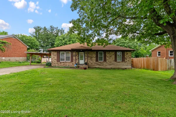 $236,600 | 202 Clore Avenue, La Grange, KY 40031