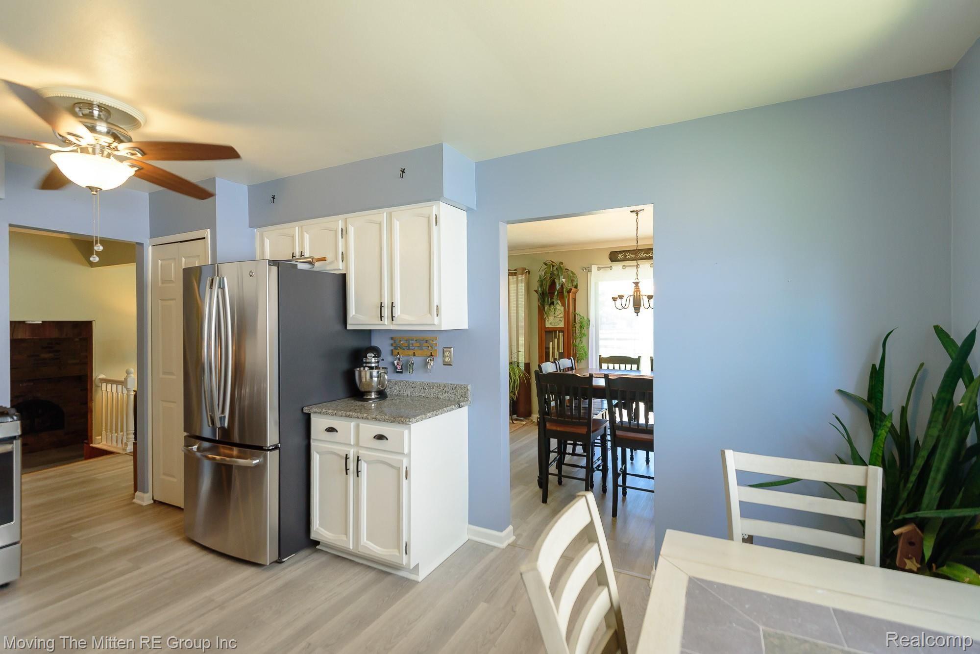 42556 Saltz Road Canton, MI 48187 - Photo 9 of 46 42556_saltz-32.jpg