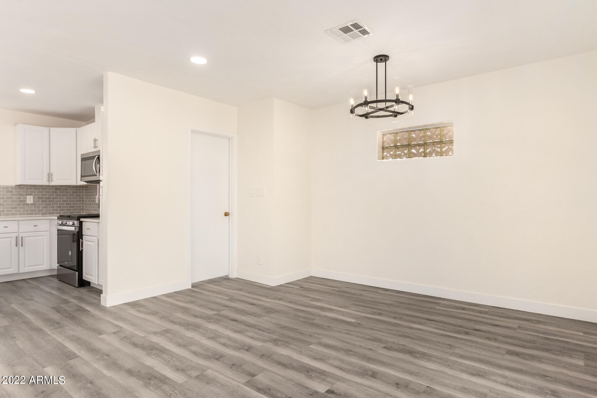 2137 West Thomas Road Phoenix, AZ 85015 - Photo 21 of 58 0016-14-Thomas