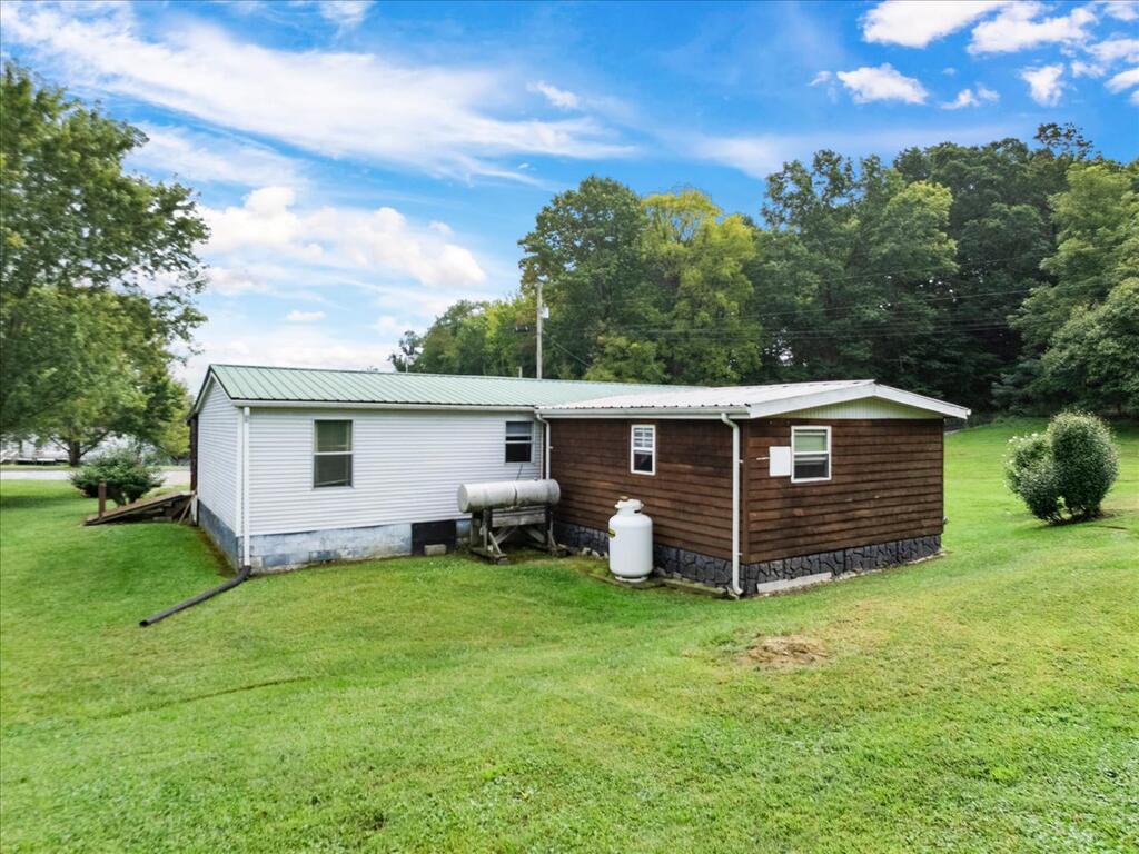 181 Earles Road Rural Retreat, VA 24368 - Photo 30 of 39 Gallery Image 30