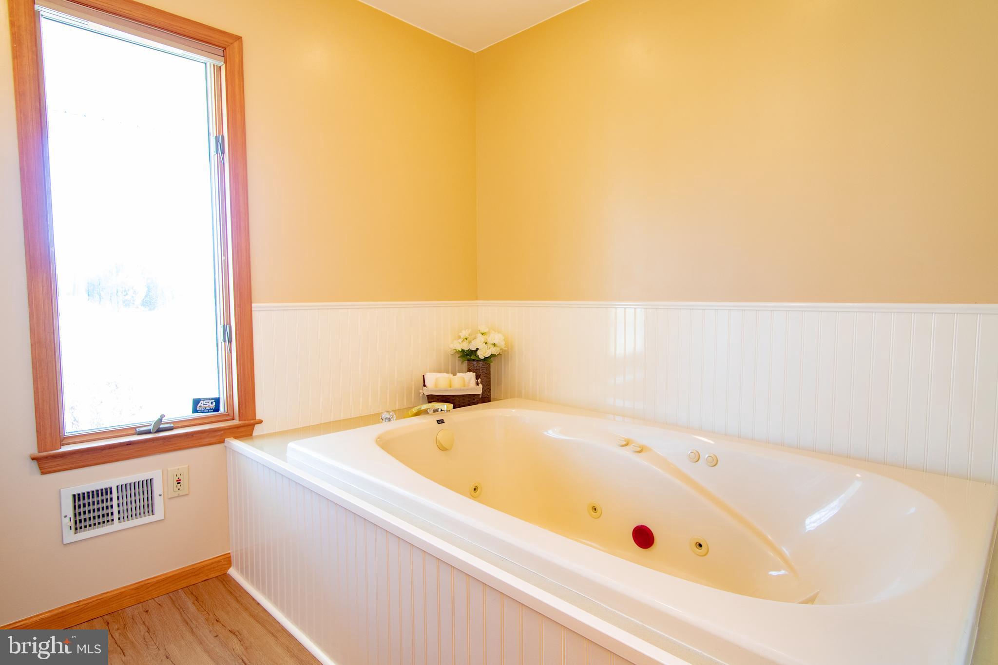 443 Woodstown Road Swedesboro, NJ 08085 - Photo 19 of 29 Gallery Image 19