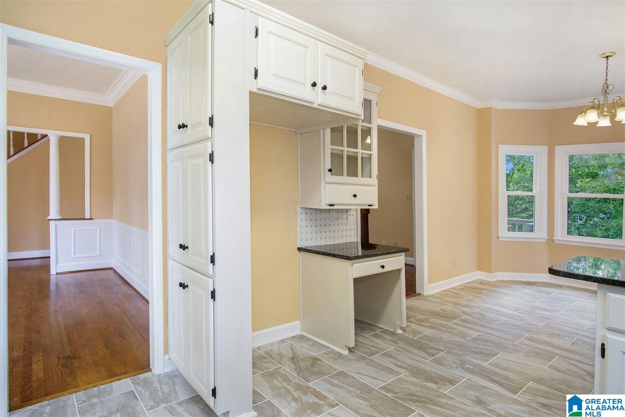 1038 Crest Road Leeds, AL 35094 - Photo 11 of 34 Gallery Image 11