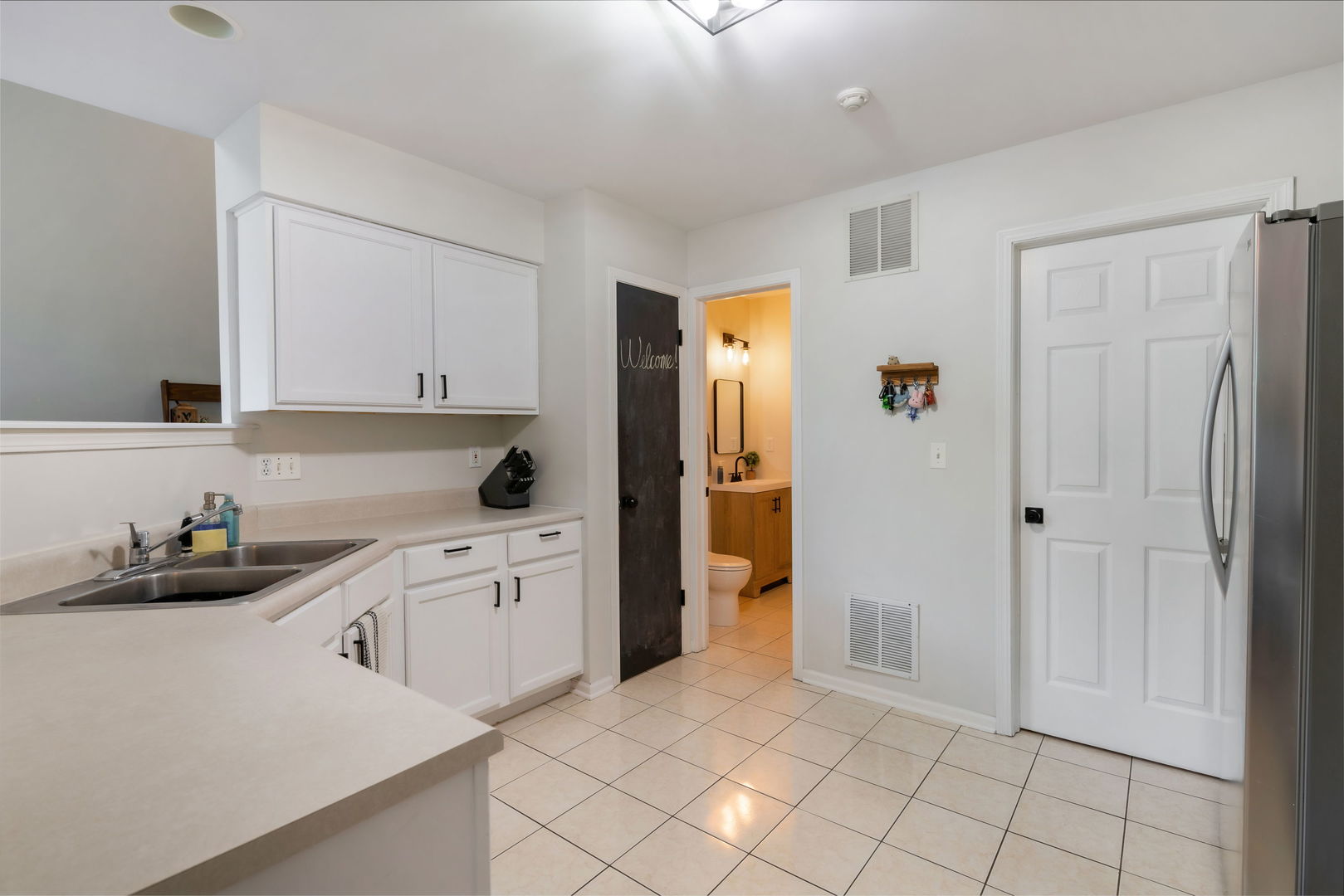 1653 Waterford Road North Aurora, IL 60542 - Photo 10 of 22