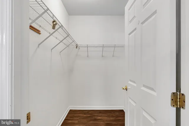 a view of utility room