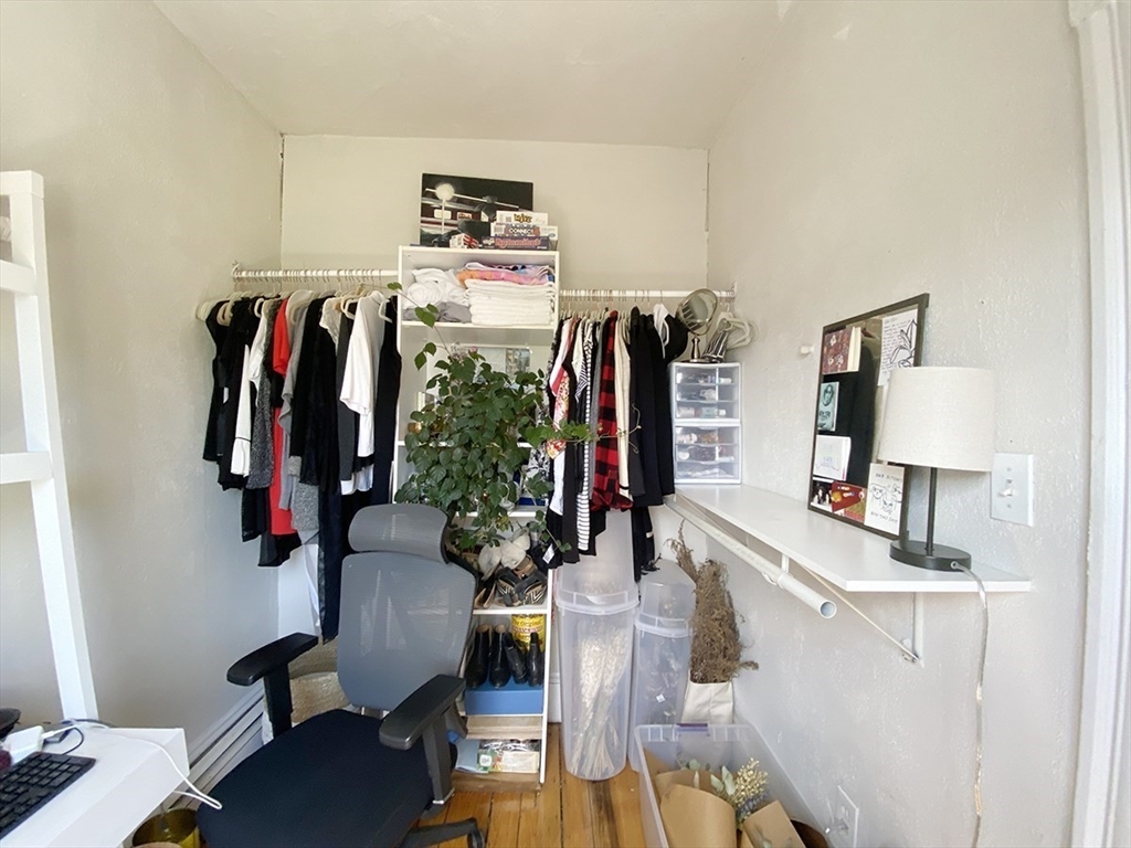 496 Sumner Street, Unit 3 Boston, MA 02128 - Photo 13 of 20