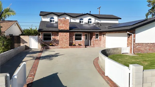 $1,499,000 | 2331 East Adams Avenue, Orange, CA 92867