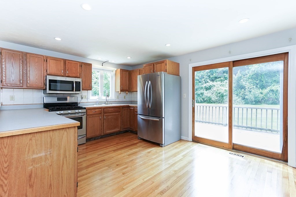 9 Timberline Road Millis, MA 02054 - Photo 7 of 41 Gallery Image 7