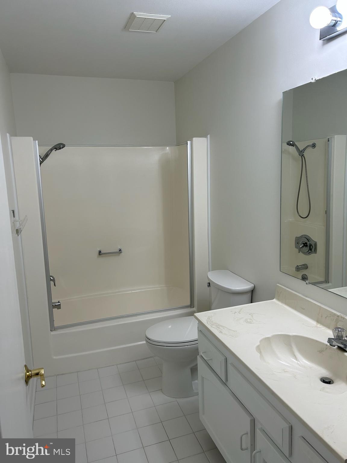 3669 Edelmar Terrace, Unit 117A Silver Spring, MD 20906 - Photo 21 of 28 Hall Bath