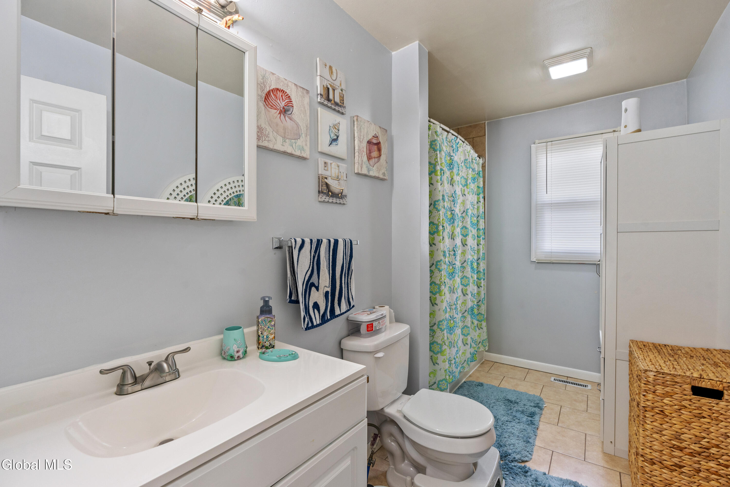 216 Gifford Road Schenectady, NY 12304 - Photo 12 of 30 13-print-216-gifford-rd
