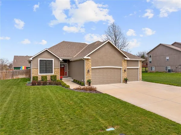 $475,000 | 12524 Prestwick Drive, Kansas City, KS 66109