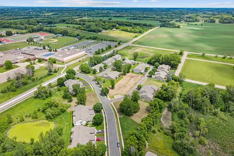 $150,000 | 7195 Sterling Drive, Greenfield, MN 55373