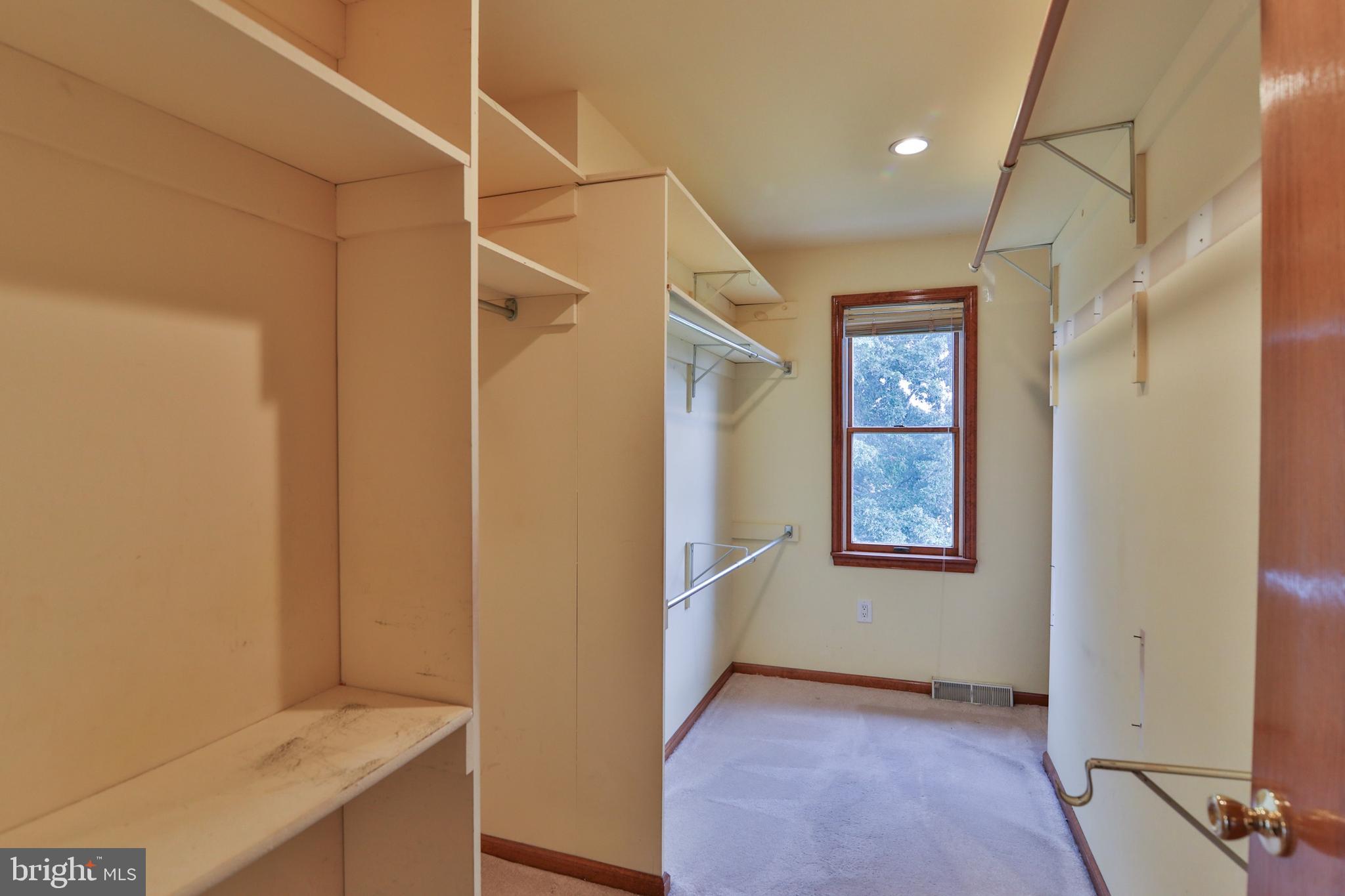 875 Parkway Road Allentown, PA 18104 - Photo 24 of 33 Gallery Image 24