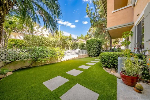 $729,000 | 12061 Tivoli Park Row, Unit 3, San Diego, CA 92128