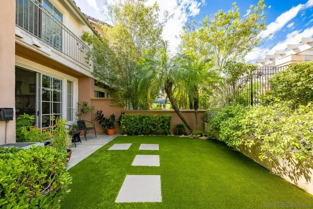 $729,000 | 12061 Tivoli Park Row, Unit 3, San Diego, CA 92128