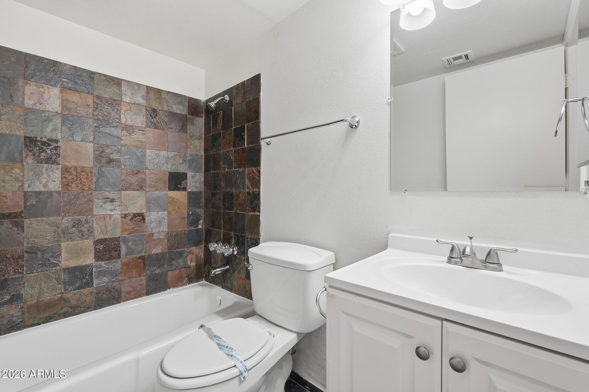 2254 West Wethersfield Road Phoenix, AZ 85029 - Photo 29 of 35 031_ListerPros