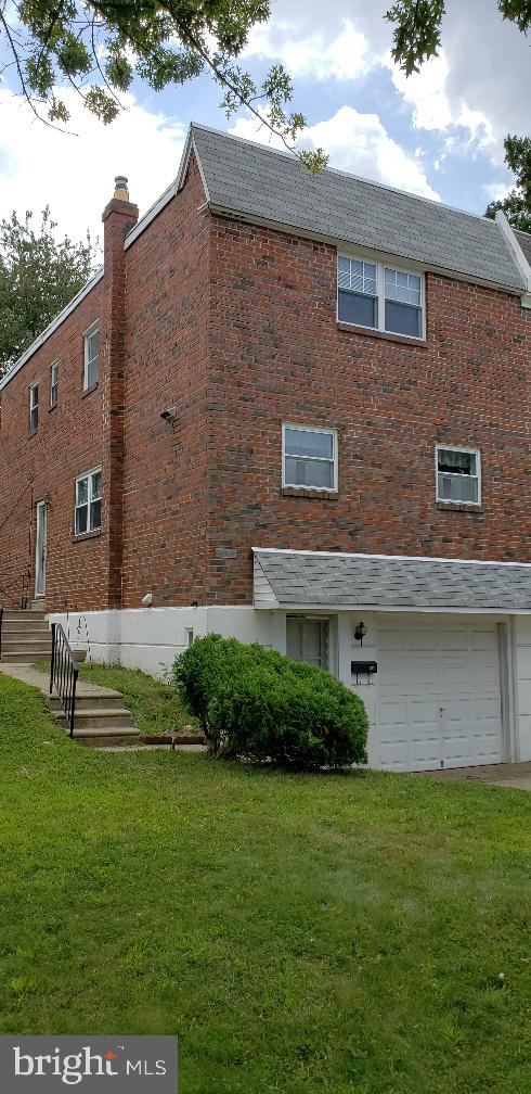466 Tomlinson Road Philadelphia, PA 19116 - Photo 2 of 23 Gallery Image 2