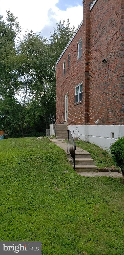 466 Tomlinson Road Philadelphia, PA 19116 - Photo 3 of 23 Gallery Image 3