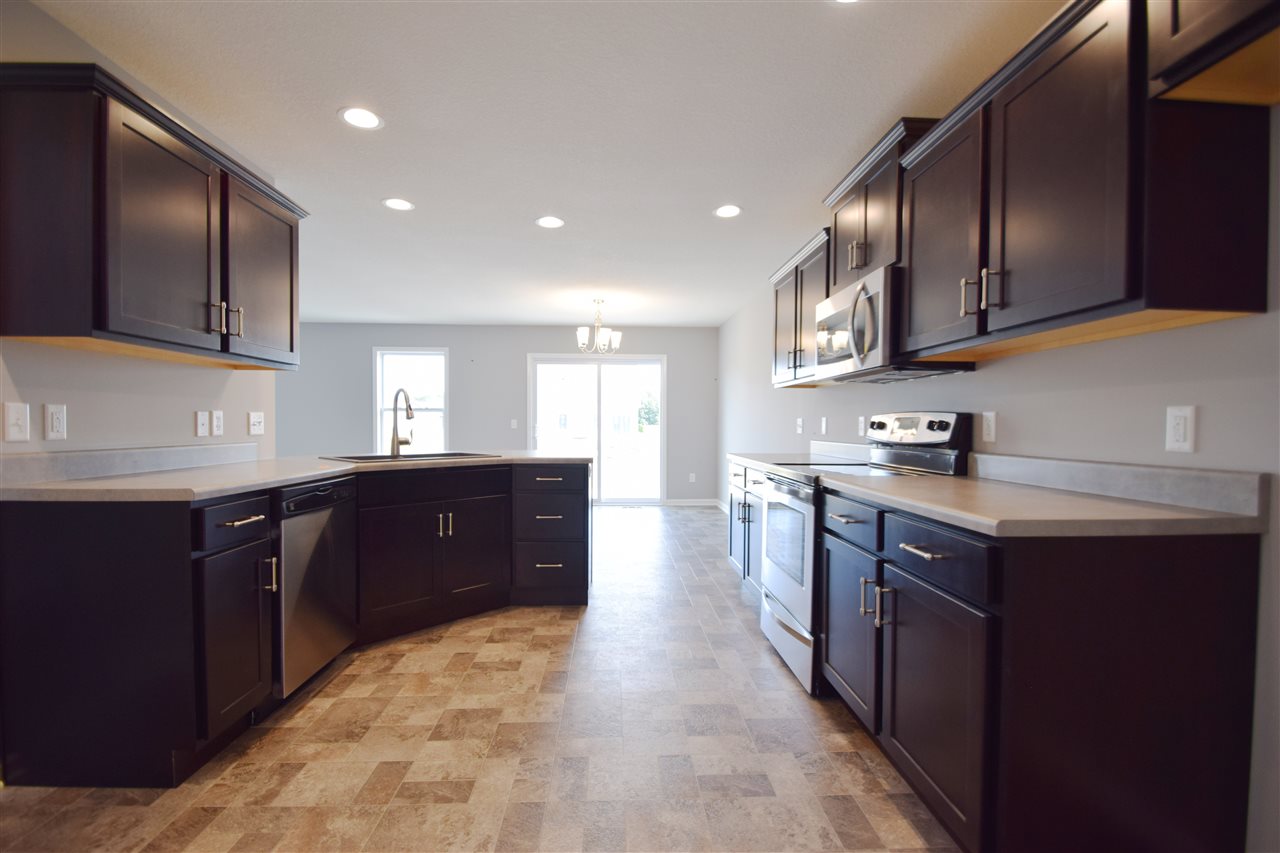 503 Alexander Place Garrett, IN 46738 - Photo 12 of 28 Gallery Image 12