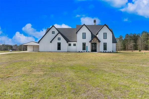 $699,900 | 1827 Gravel Point Road, Frierson, LA 71027