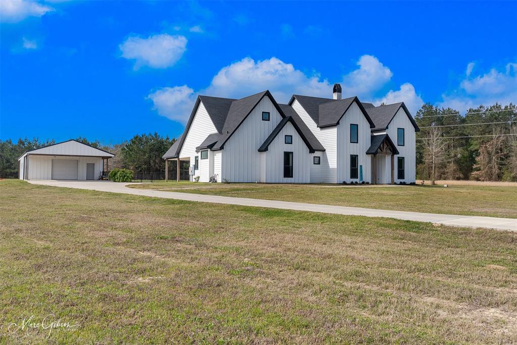 1827 Gravel Point Road Frierson, LA 71027 - Photo 2 of 32