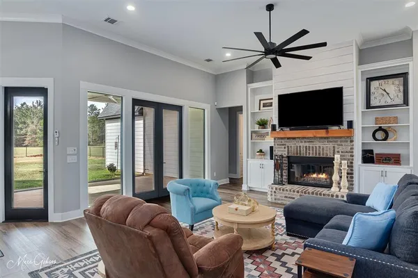 $699,900 | 1827 Gravel Point Road, Frierson, LA 71027