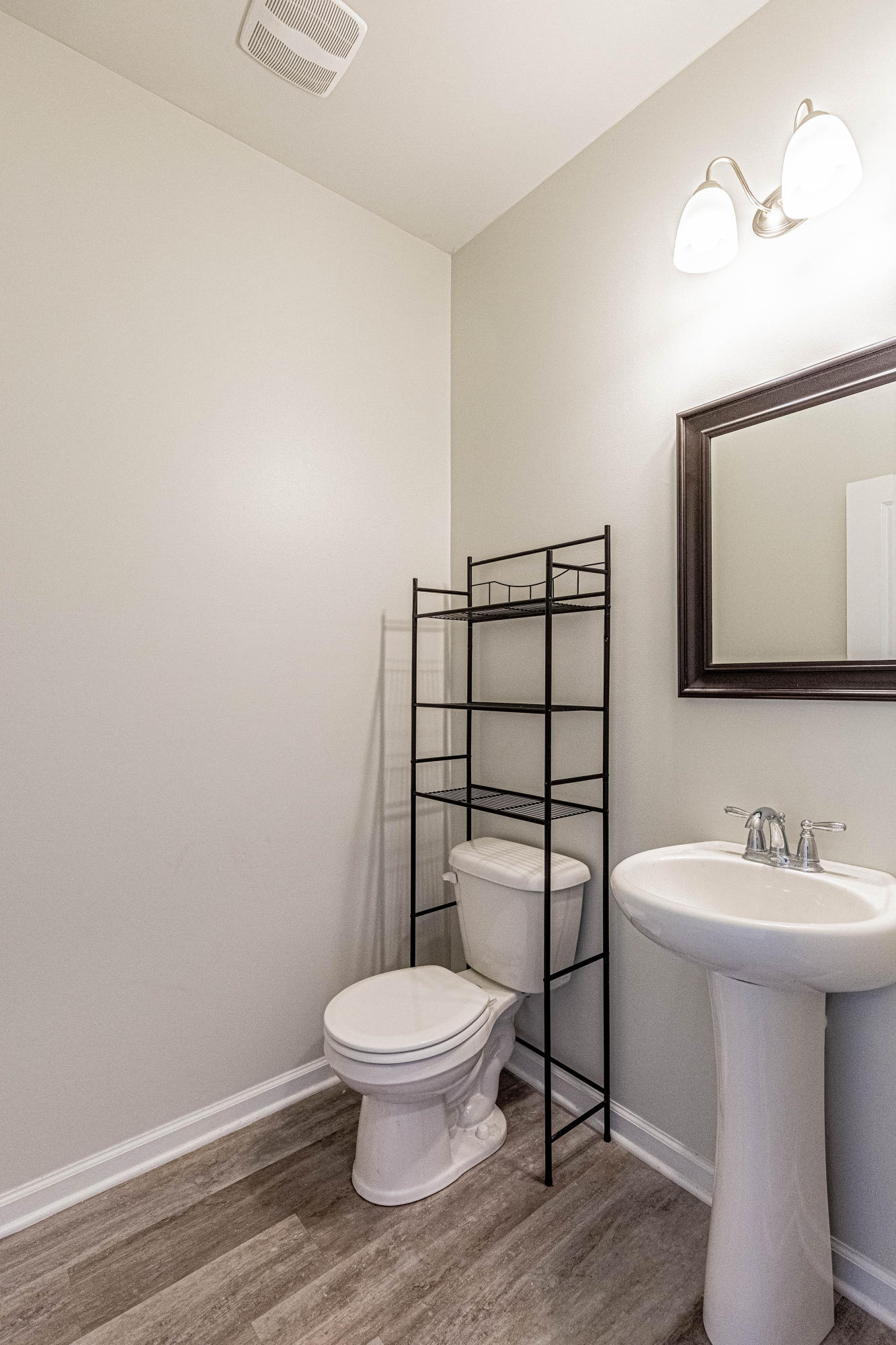 302 Mincy Street Moncks Corner, SC 29461 - Photo 13 of 26 MC48