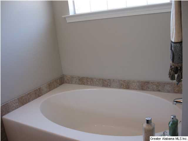 1005 Springfield Drive, Unit 2 Chelsea, AL 35043 - Photo 11 of 16