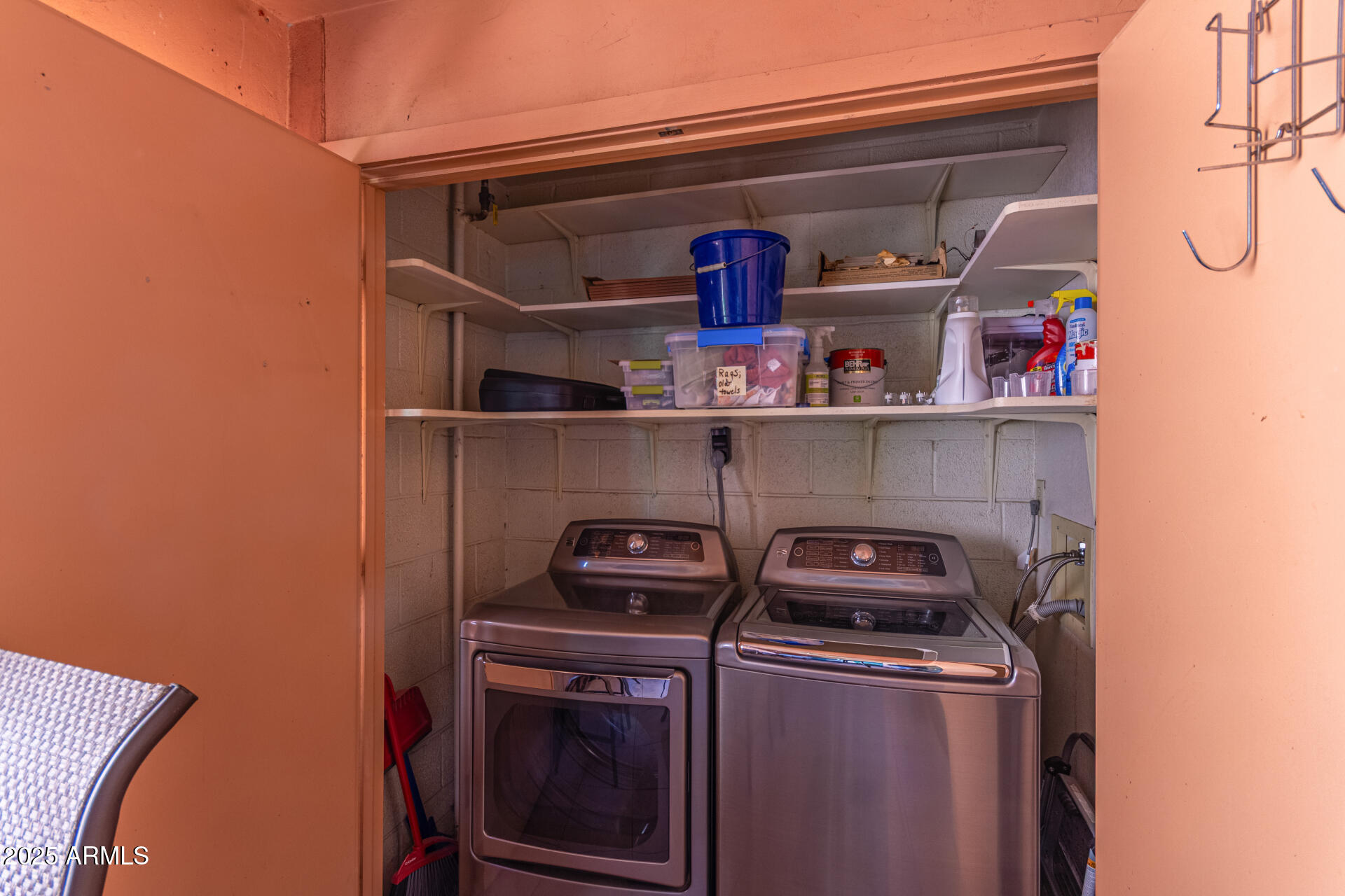4303 East Cactus Road, Unit 202 Phoenix, AZ 85032 - Photo 14 of 34 a utility room with dryer and washer