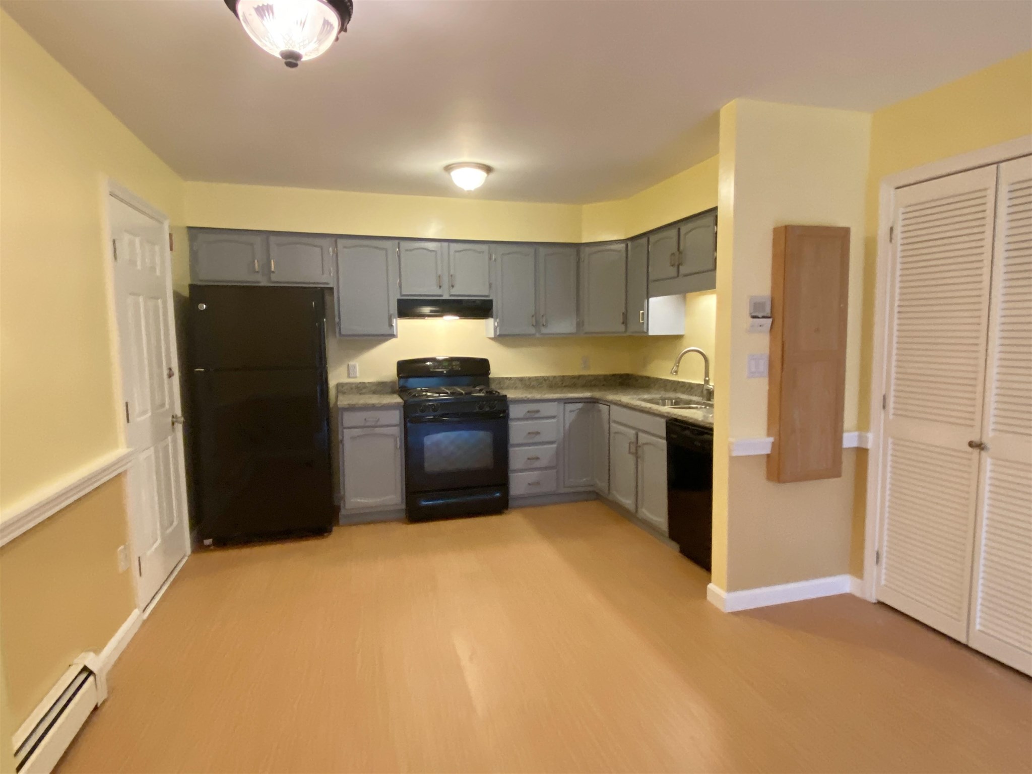 50 Brookside Drive, Unit I4 Exeter, NH 03833 - Photo 4 of 21